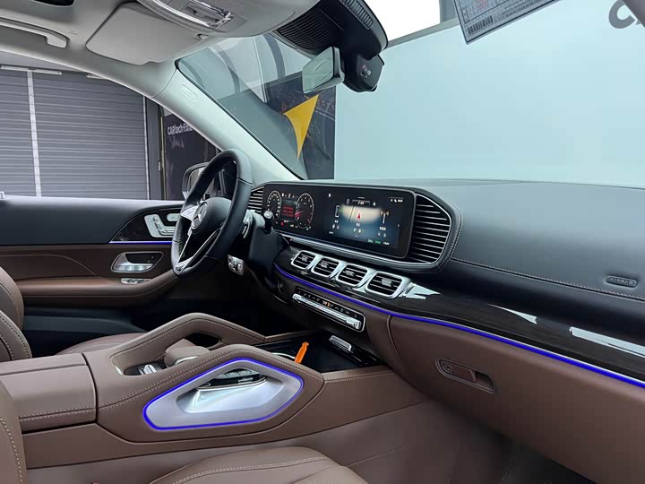 Фото 20 - Mercedes-Benz GLE-Class