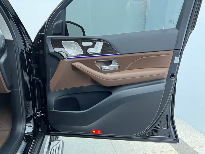 Фото 22 - Mercedes-Benz GLE-Class