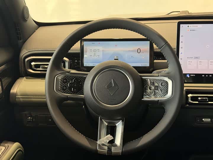 Фото 13 - Baojun Yep Plus