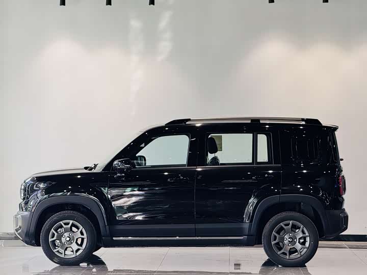 Фото 3 - Baojun Yep Plus