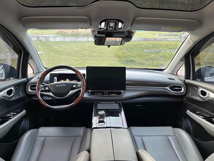 Фото 13 - GAC Aion V