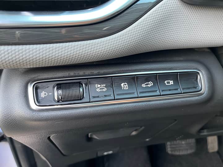 Фото 24 - GAC Aion V