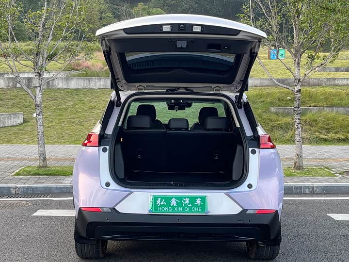 Фото 28 - GAC Aion V