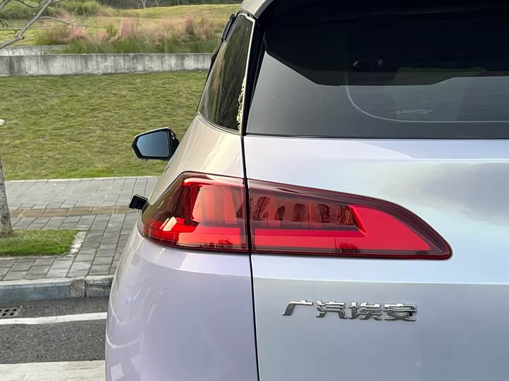 Фото 41 - GAC Aion V