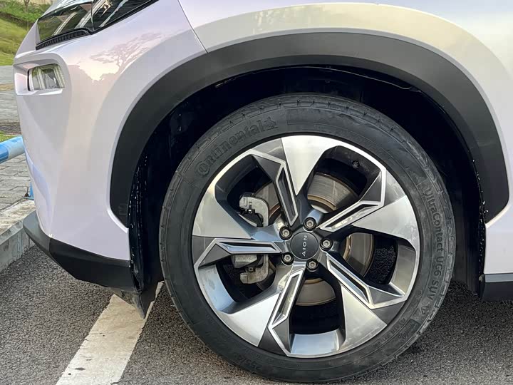 Фото 42 - GAC Aion V