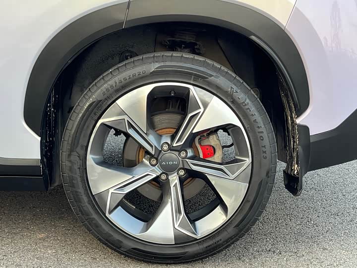 Фото 43 - GAC Aion V