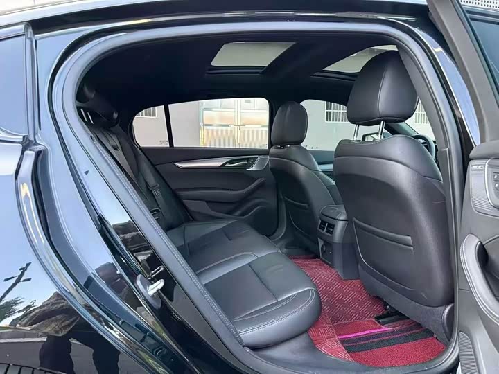 Фото 7 - Cadillac CT5