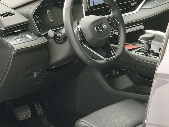 Фото 5 - Geely Preface