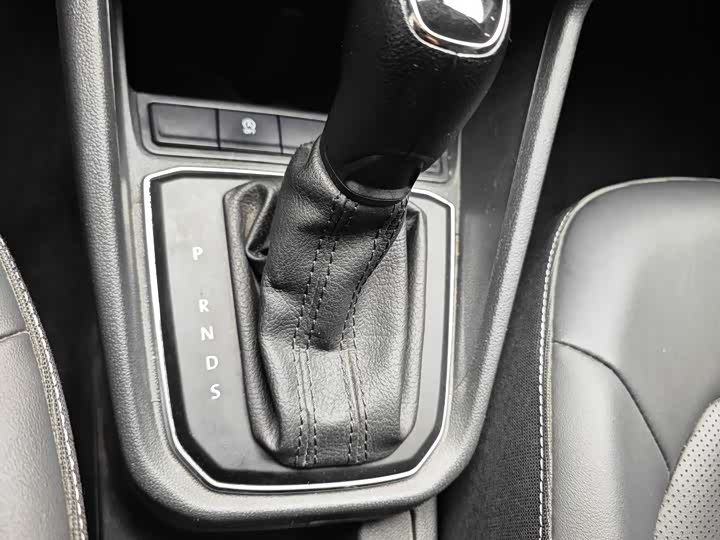 Фото 6 - Skoda Rapid