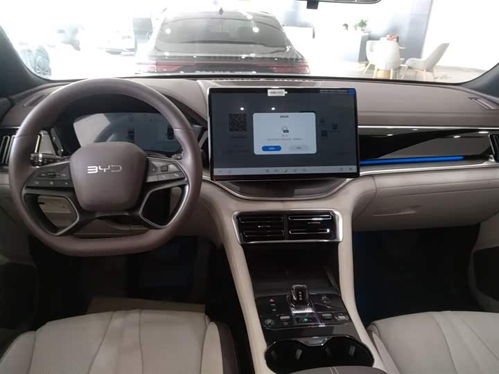 Фото 10 - BYD Song Plus Hybrid/EV