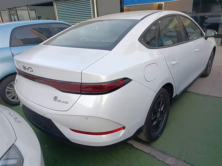Фото 7 - BYD Qin Plus