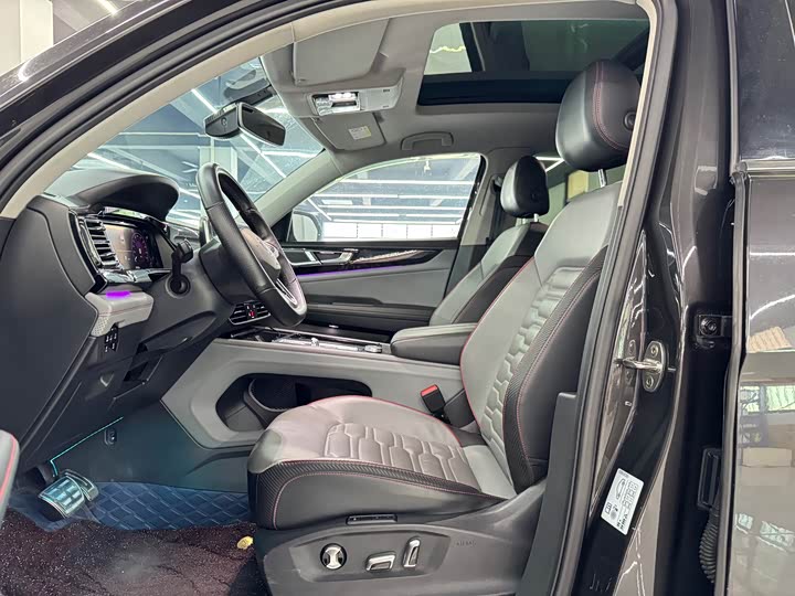 Фото 9 - Volkswagen Teramont X