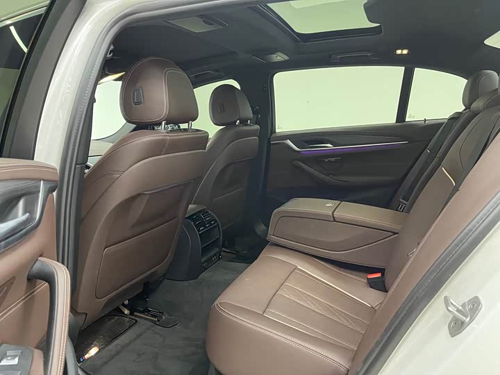 Фото 14 - BMW 5 Series Hybrid