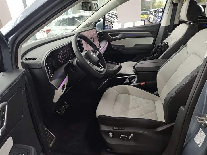 Фото 15 - Volkswagen Talagon