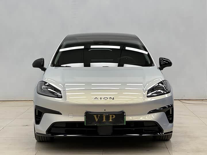 Фото 2 - GAC Aion RT