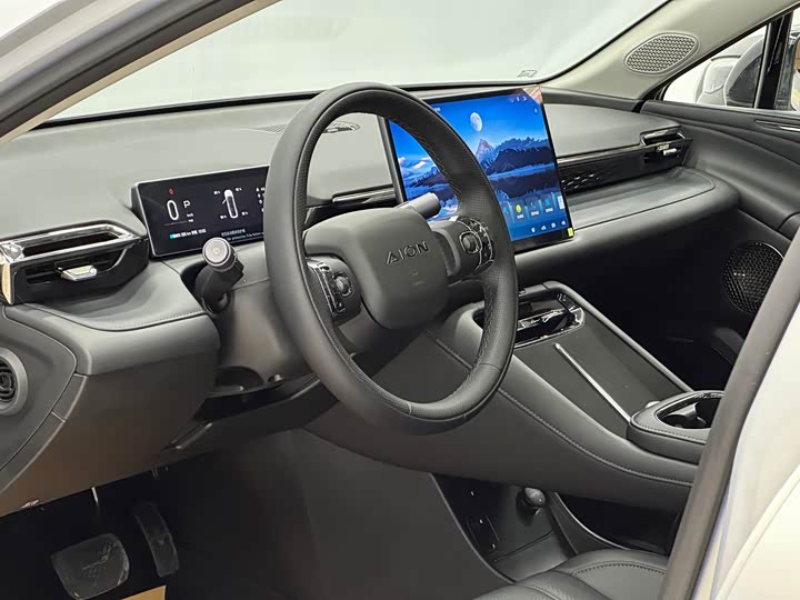 Фото 4 - GAC Aion RT