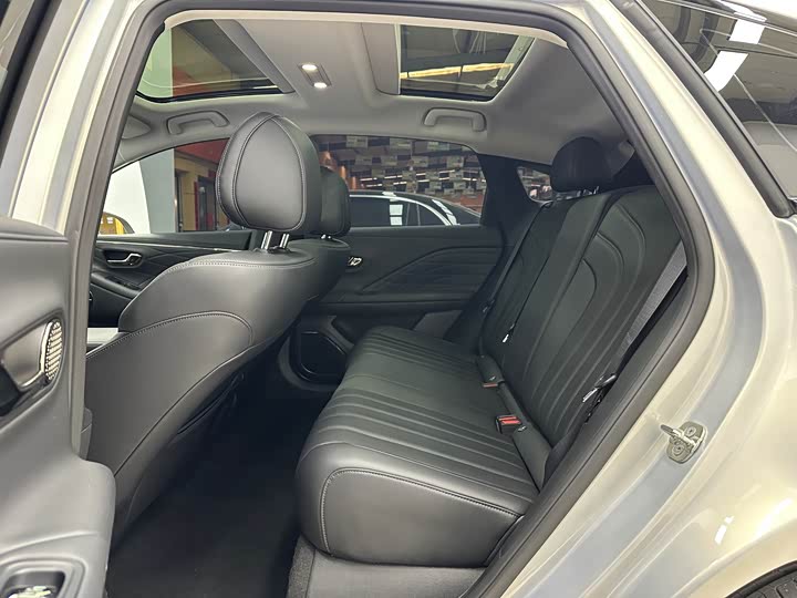 Фото 7 - GAC Aion RT