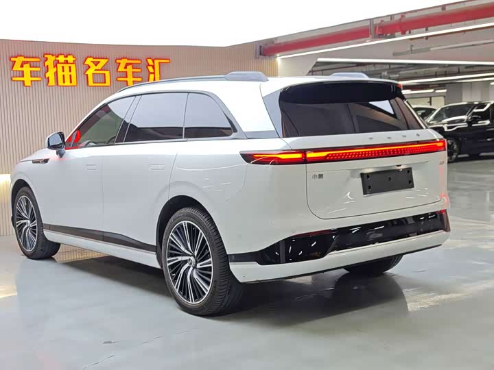 Фото 17 - XPeng G9