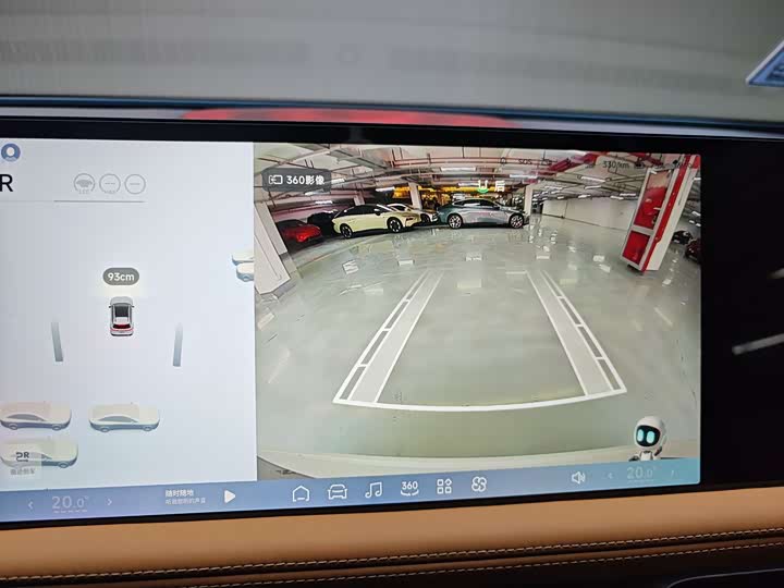 Фото 22 - XPeng G9