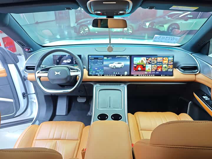 Фото 8 - XPeng G9