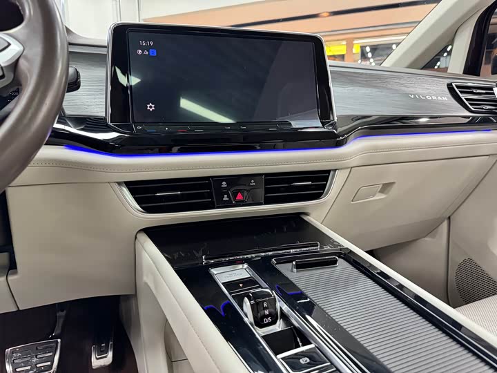 Фото 10 - Volkswagen Viloran