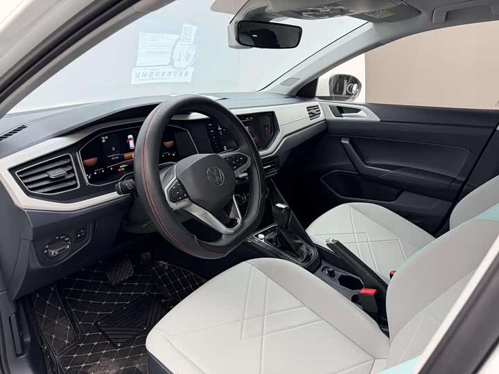 Фото 16 - Volkswagen Lavida