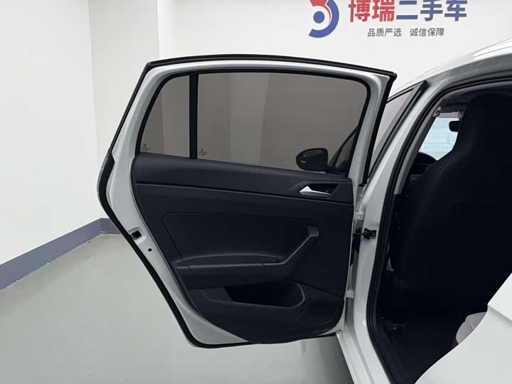 Фото 18 - Volkswagen Lavida