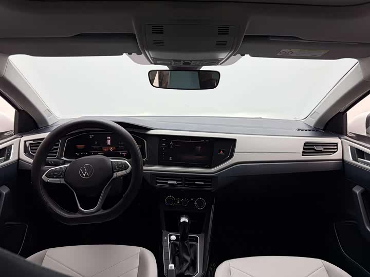 Фото 21 - Volkswagen Lavida