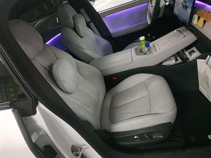 Фото 25 - XPeng F57