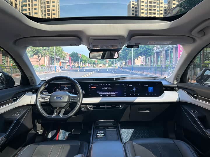 Фото 15 - Ford Mondeo