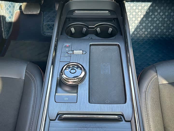 Фото 21 - Ford Mondeo