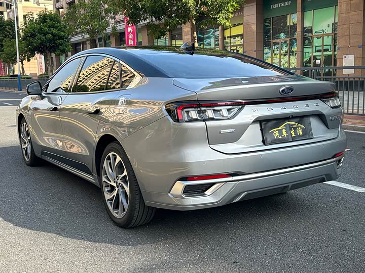 Фото 6 - Ford Mondeo