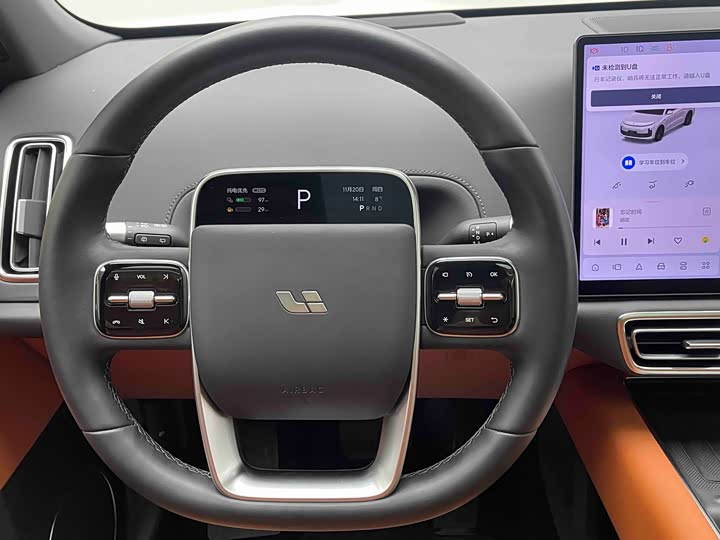 Фото 12 - LiXiang L6