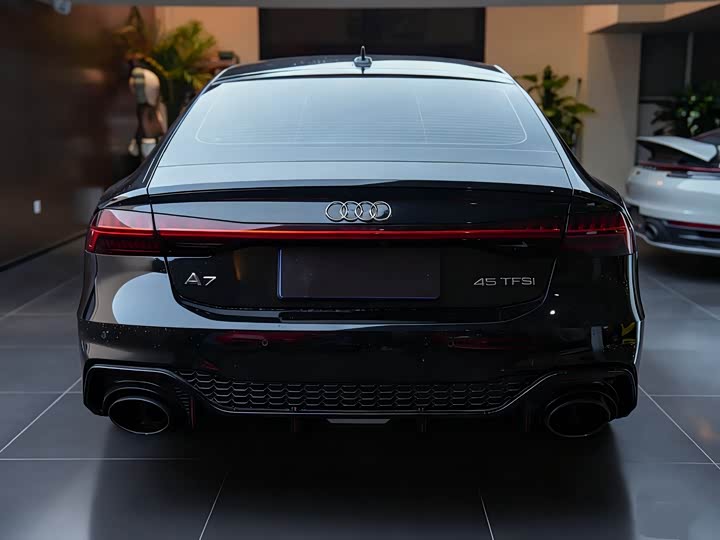 Фото 4 - Audi A7