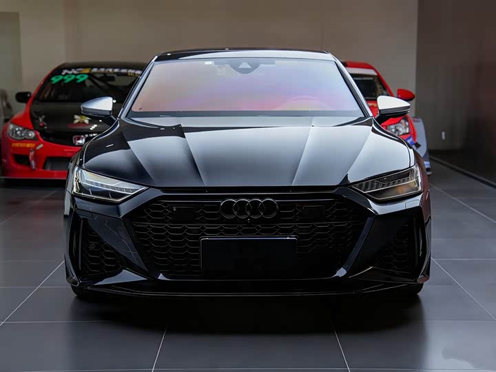 Фото 9 - Audi A7