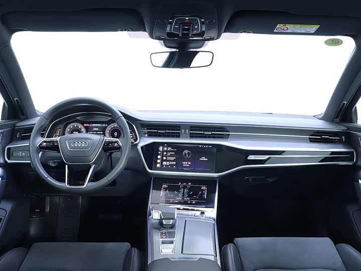 Фото 13 - Audi A6L