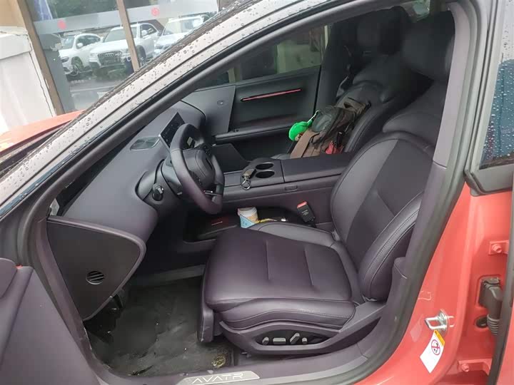 Фото 7 - Avatr 06