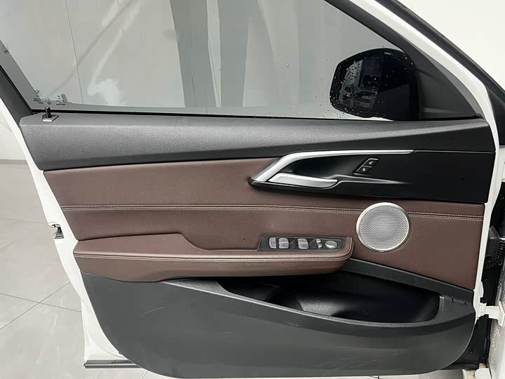 Фото 14 - BMW 1 Series