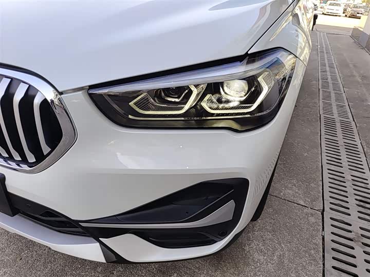 Фото 24 - BMW X1