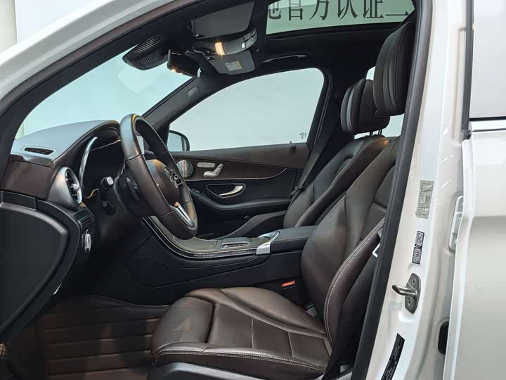 Фото 7 - Mercedes-Benz GLC-Class