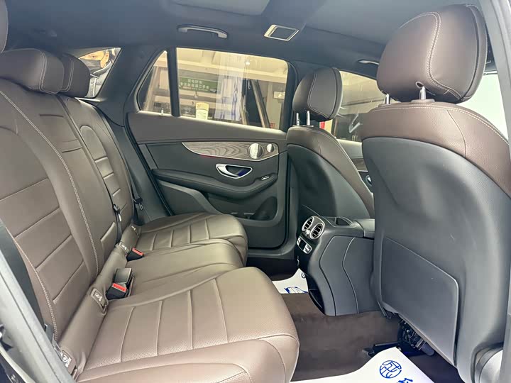 Фото 15 - Mercedes-Benz GLC-Class