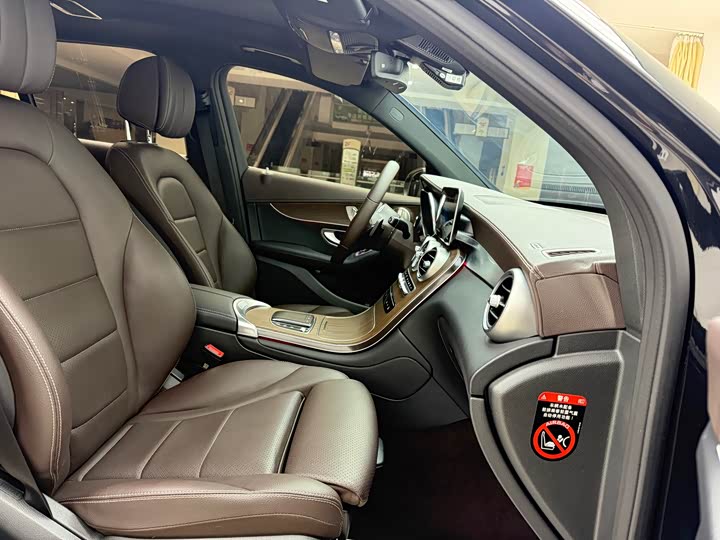 Фото 20 - Mercedes-Benz GLC-Class