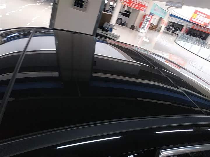 Фото 27 - Mercedes-Benz E-Class