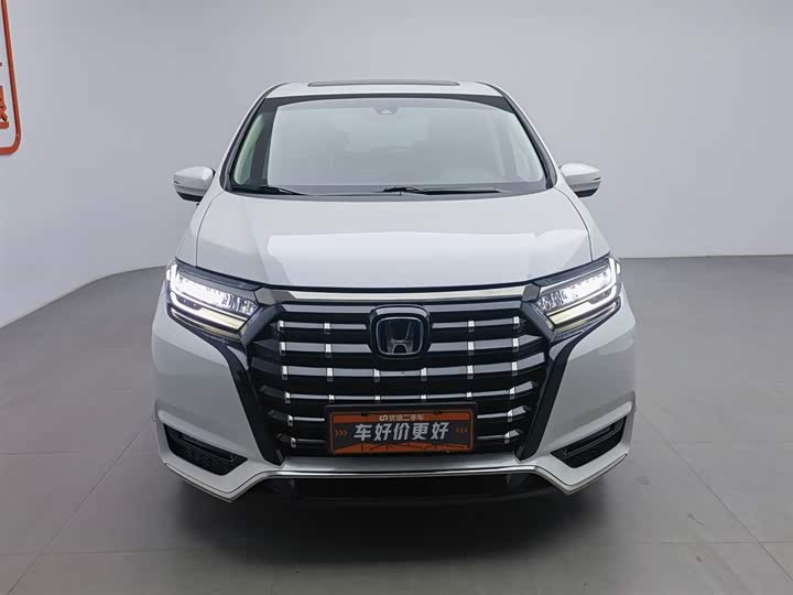 Фото 3 - Honda Elysion