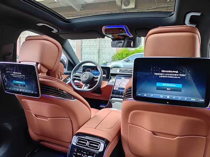 Фото 20 - Mercedes-Benz S-Class