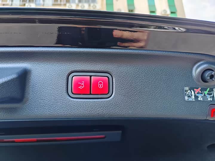 Фото 30 - Mercedes-Benz S-Class