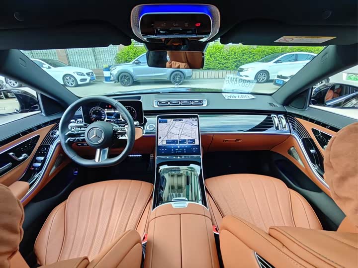 Фото 8 - Mercedes-Benz S-Class