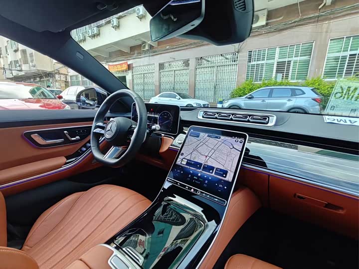 Фото 9 - Mercedes-Benz S-Class