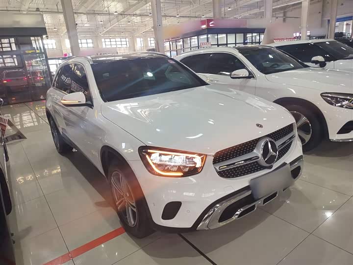Фото 4 - Mercedes-Benz GLC-Class