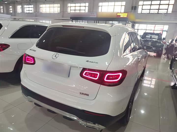 Фото 7 - Mercedes-Benz GLC-Class